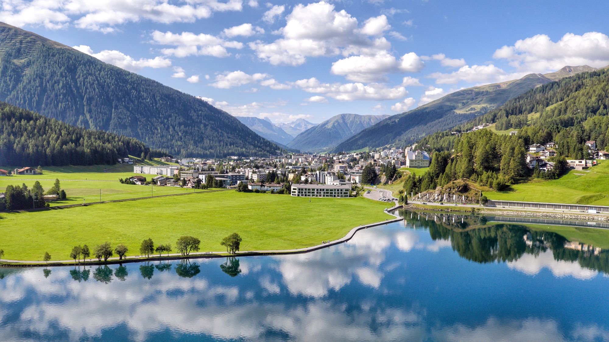 Webportal Wohnen und Arbeiten in Davos bzw. Klosters